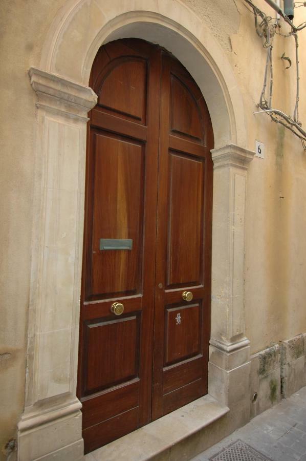 Feel Home Ortigia 2 Syracuse Exterior foto